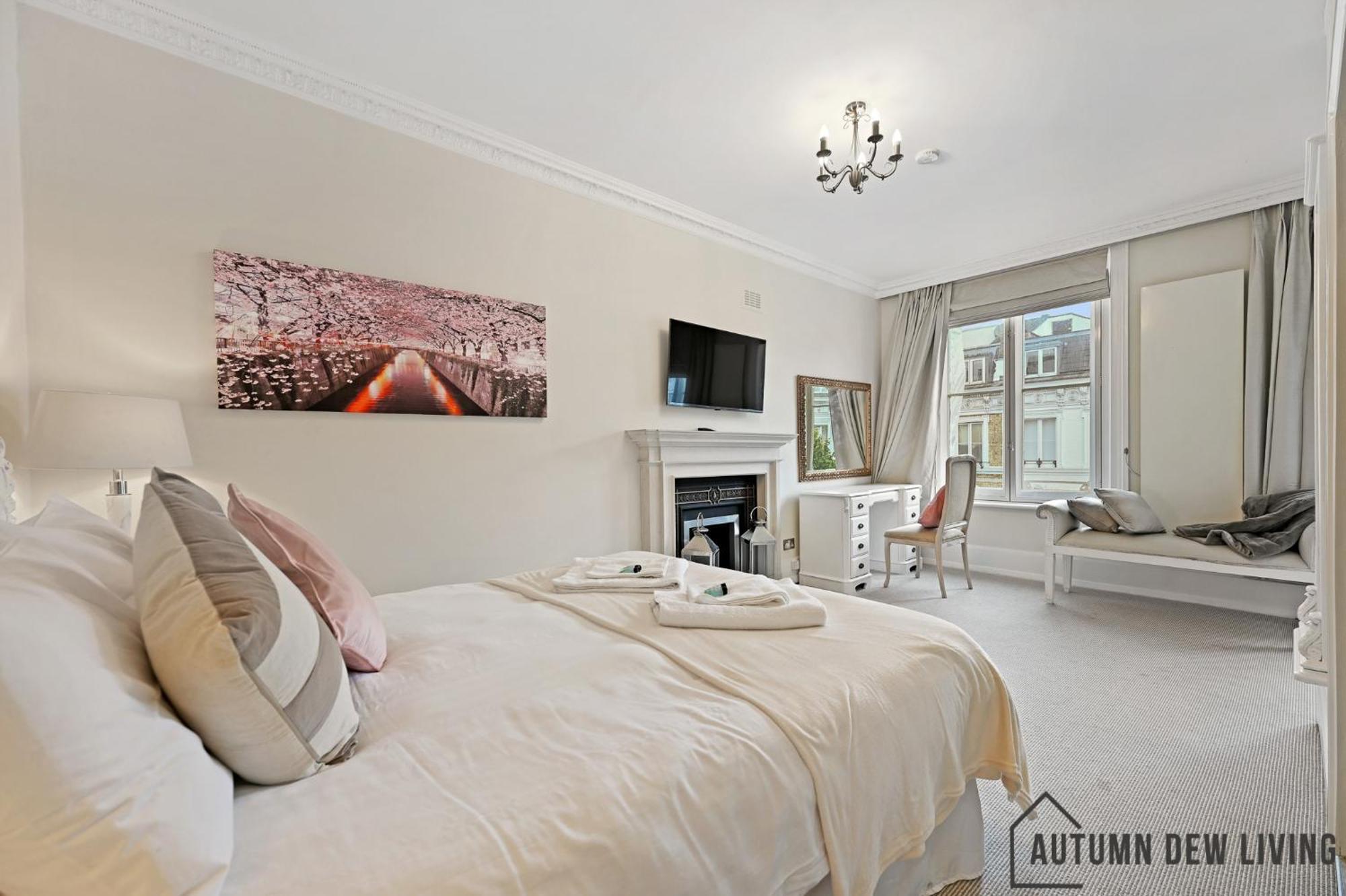 Beautiful 2 King Size Beds 2 Bath- Sleeps 5 In Earls Court Apartamento Londres Exterior foto
